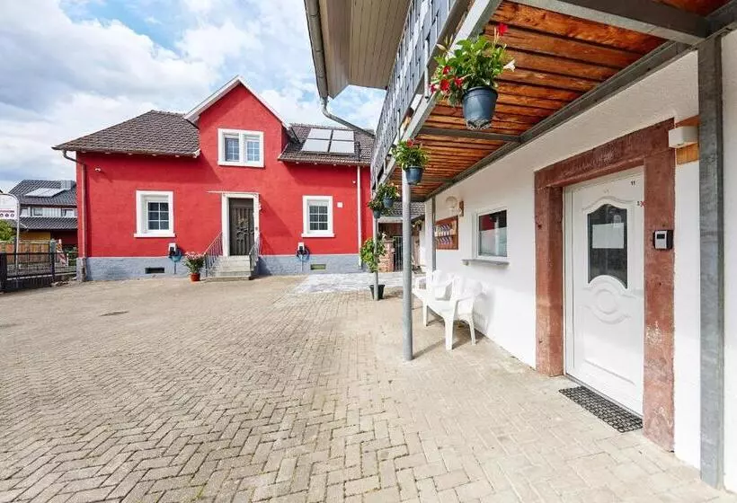 Majatalo Gästehaus Viktoriya Nur Wenige Minuten Zum Europa Park