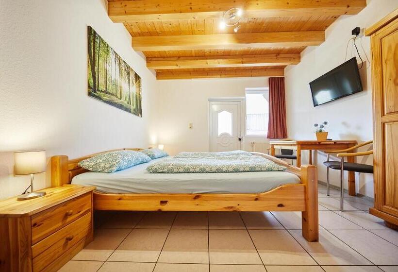 Pension Gästehaus Viktoriya Nur Wenige Minuten Zum Europa Park