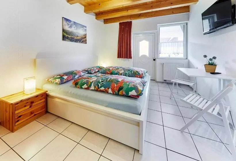 Majatalo Gästehaus Viktoriya Nur Wenige Minuten Zum Europa Park