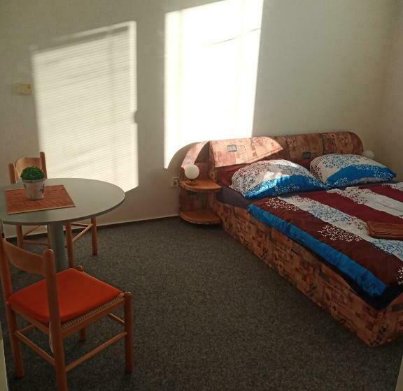 פנסיון Penzion Koupaliště