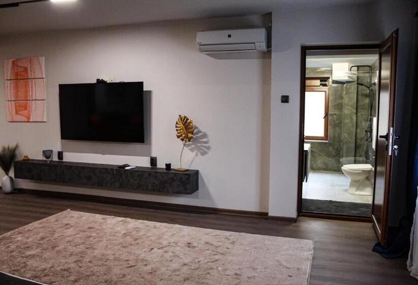 بنسيون R34 Boutique Guest House