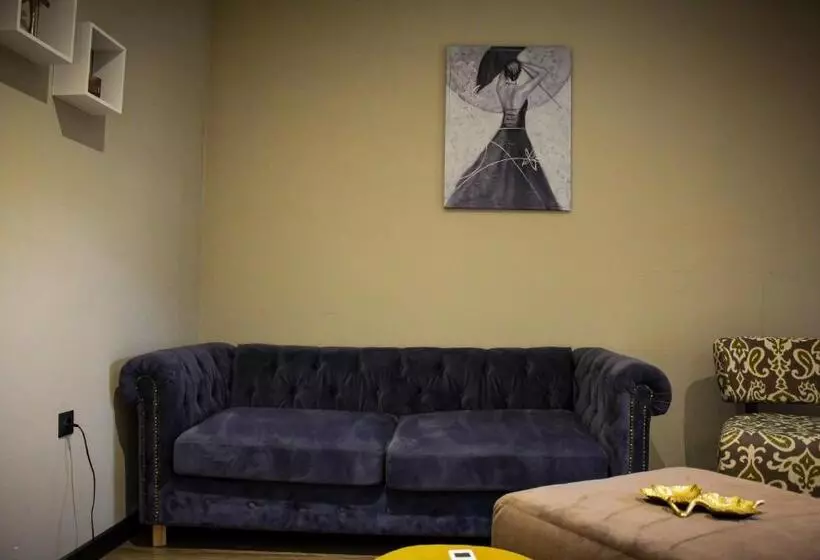 پانسیون R34 Boutique Guest House