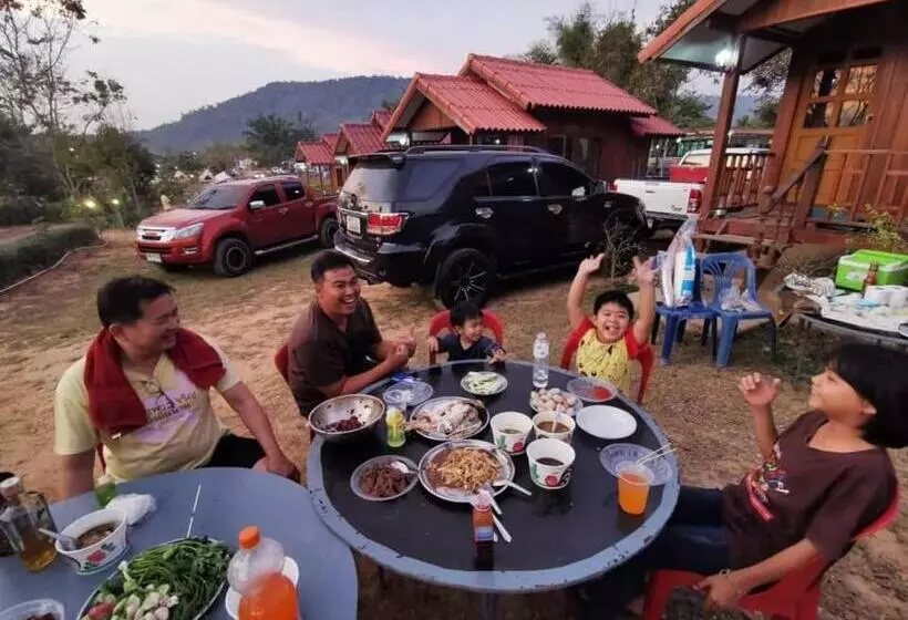 Lomakeskus บ้านในสายหมอกบุญแจ้งโฮมสเตย์