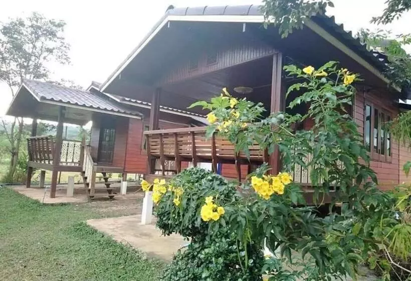 Lomakeskus บ้านในสายหมอกบุญแจ้งโฮมสเตย์