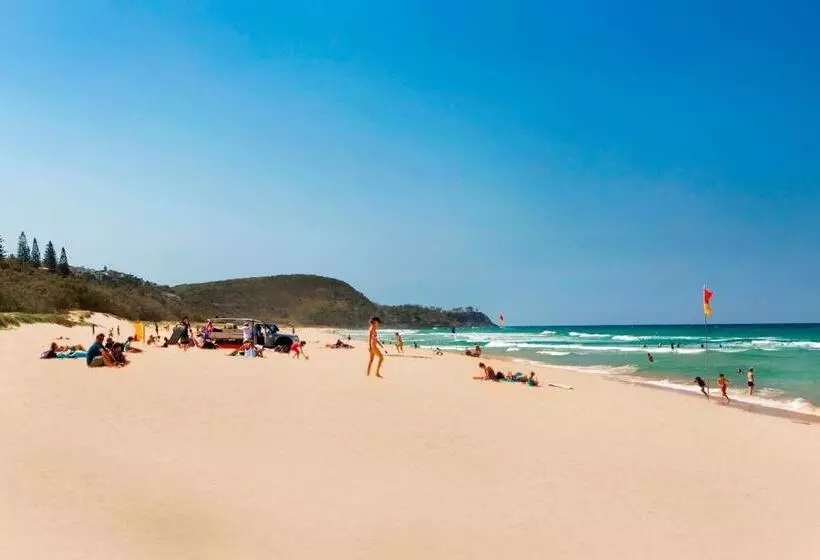 18 Adams St The Beach Shack Fabulous Location Close To The Beach