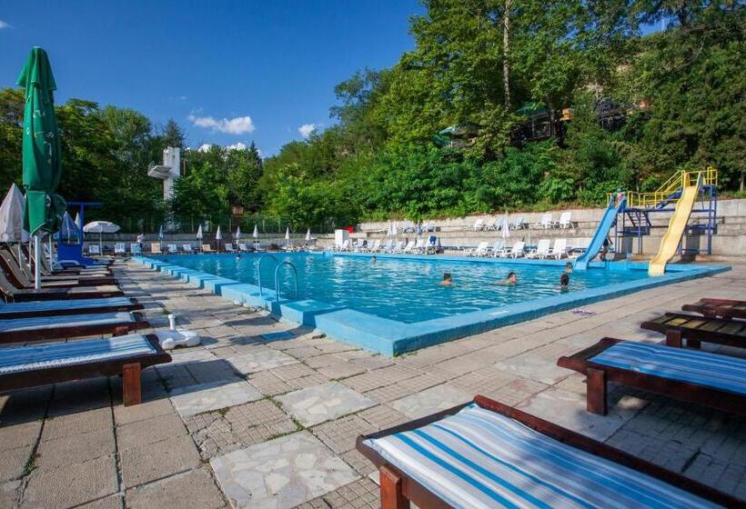 Hostel бунгала сън сити