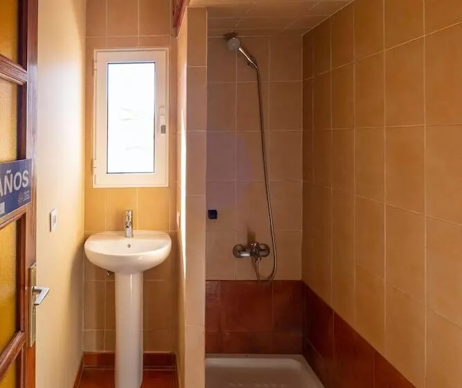 ユースホステル Casa Jurado