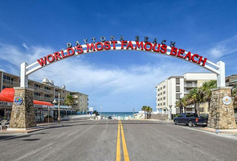 Daytona Condo With Beautiful Ocean And City View