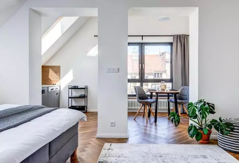 Design Pension Twenty 20