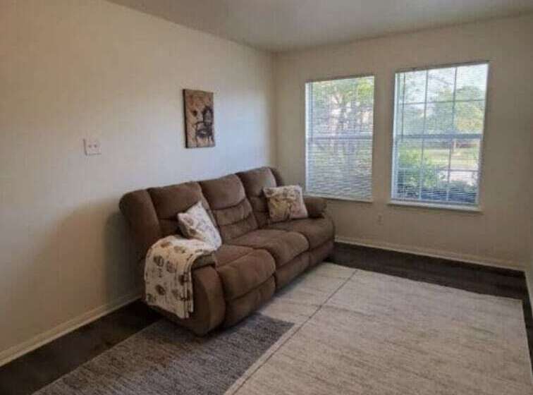 Entire Gorgeous Residential House,10 Min From Fort Hood Airport