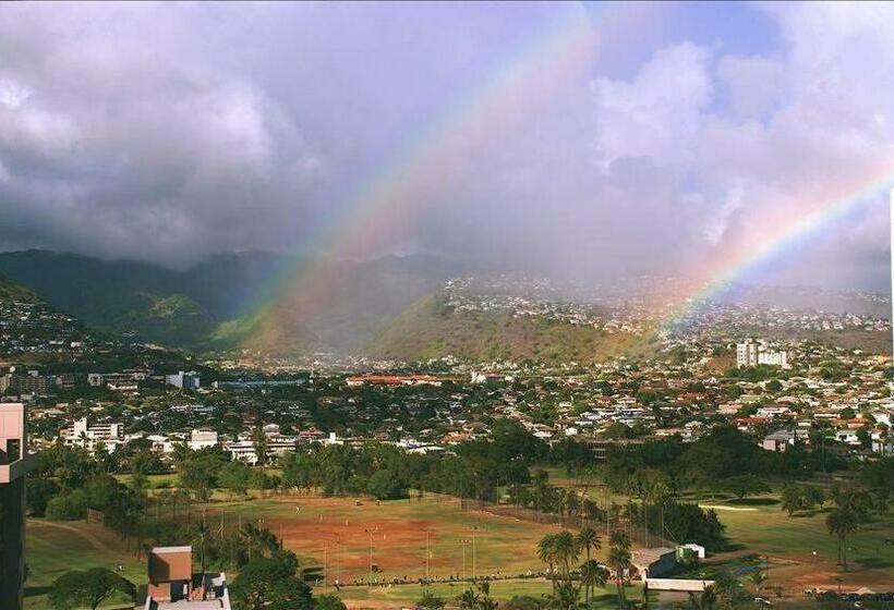 ホテル French Banyan