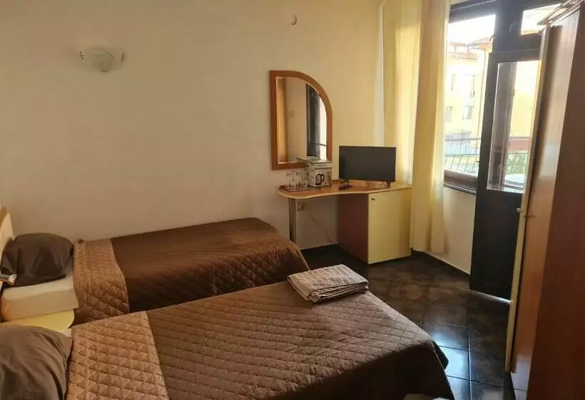 ペンション алми Almi