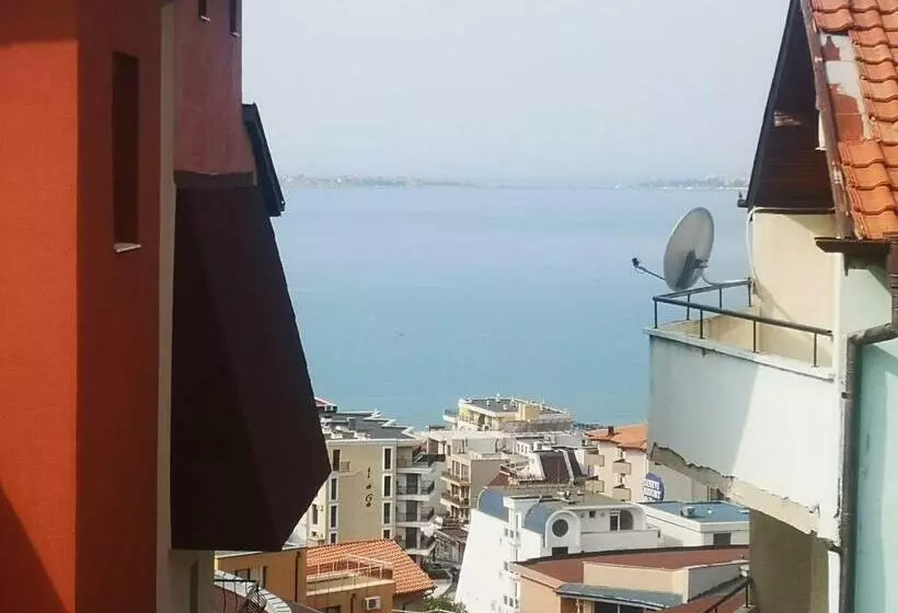 ペンション алми Almi