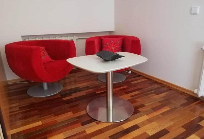 پانسیون Ramus Poilsis Prie širvintų Marių