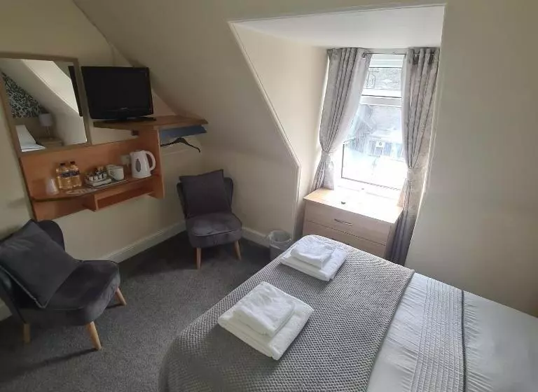 Aamiaismajoitus (B&B) Glenmoore Guest House