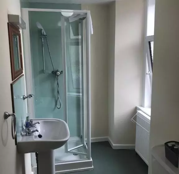 Aamiaismajoitus (B&B) Glenmoore Guest House