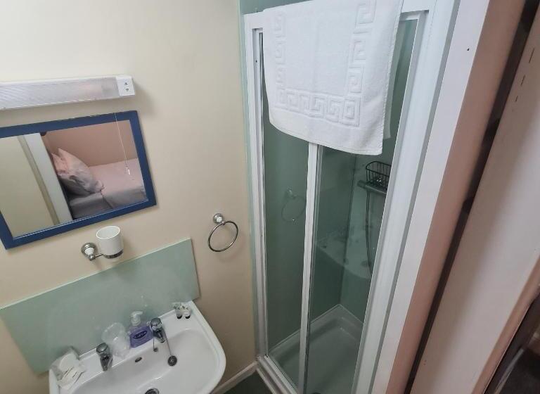 Bed and Breakfast Glenmoore Guest House