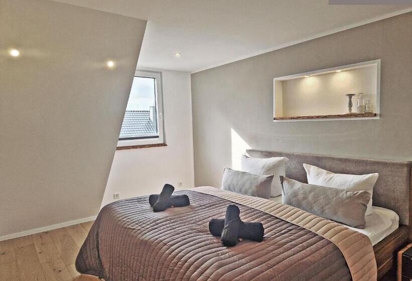 Feelgood 212 Qm Ferienhaus Mit 2 Apartments   Garten, Grill & Sauna!