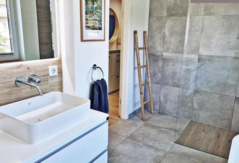 Feelgood 212 Qm Ferienhaus Mit 2 Apartments   Garten, Grill & Sauna!