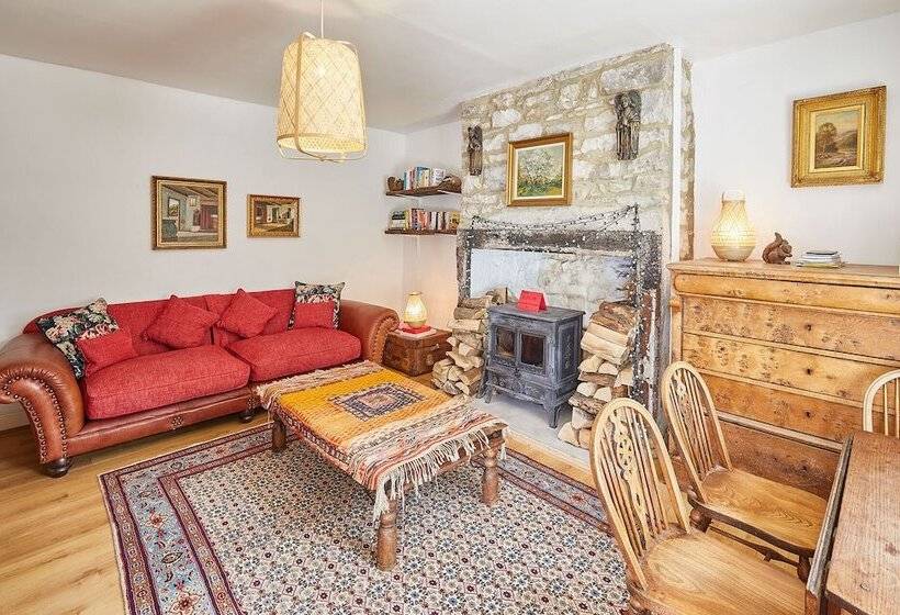 Host & Stay   Elliott Terrace