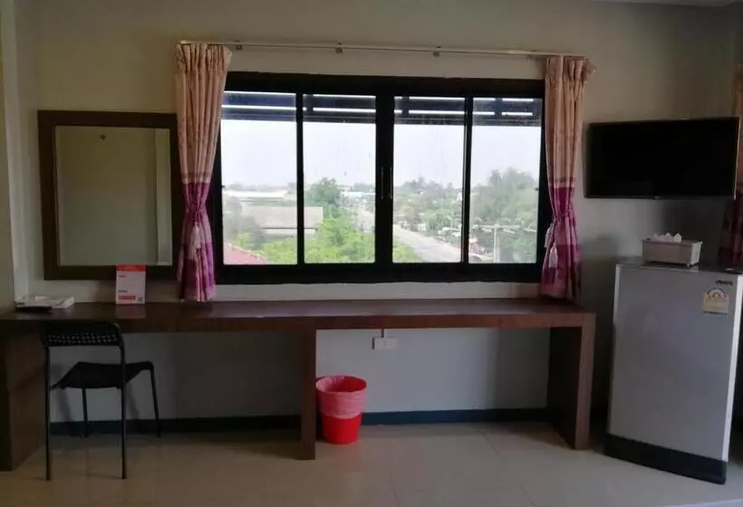 ホテル ศรีกรุงดีลักซ์โฮเตล