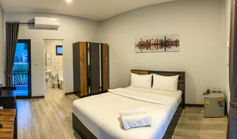 Hotel โรงแรมกอดหมอน