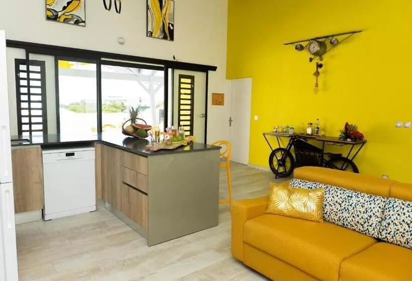 La Baie Des Bambous Sfx