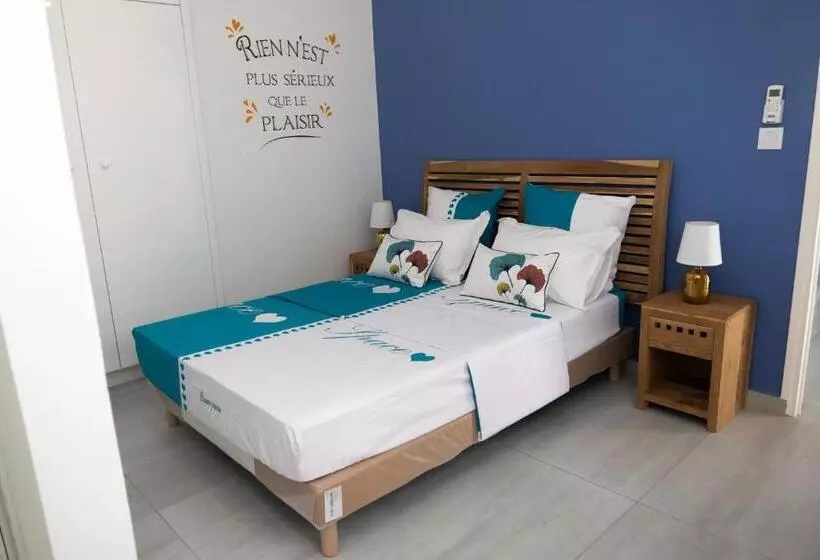 La Baie Des Bambous Sfx