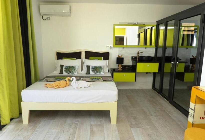 La Baie Des Bambous Sfx