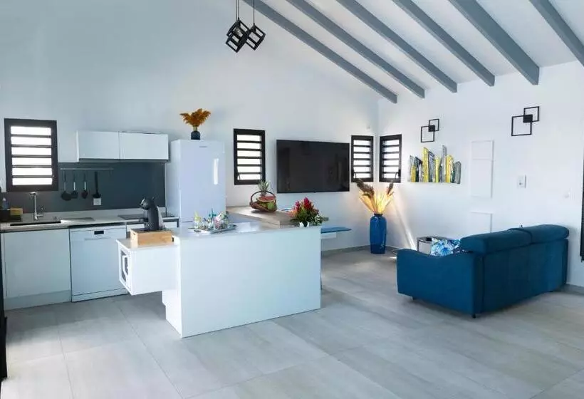 La Baie Des Bambous Sfx