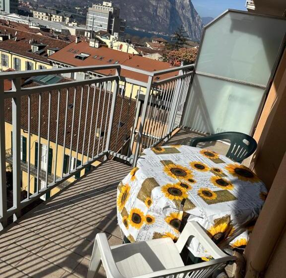 Love Loft Casa Vacanza Lecco