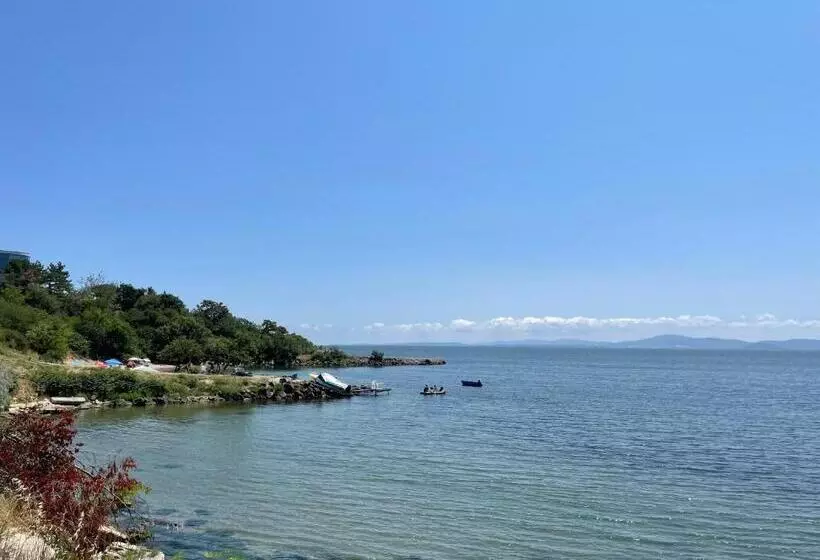 Penthouse Panorama Sea View Apt. Pomorie