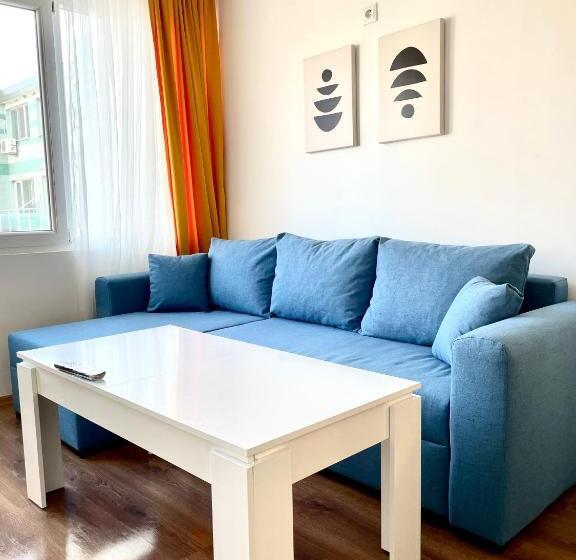 Penthouse Panorama Sea View Apt. Pomorie