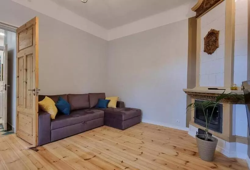 Aia Center Apartment With Sauna