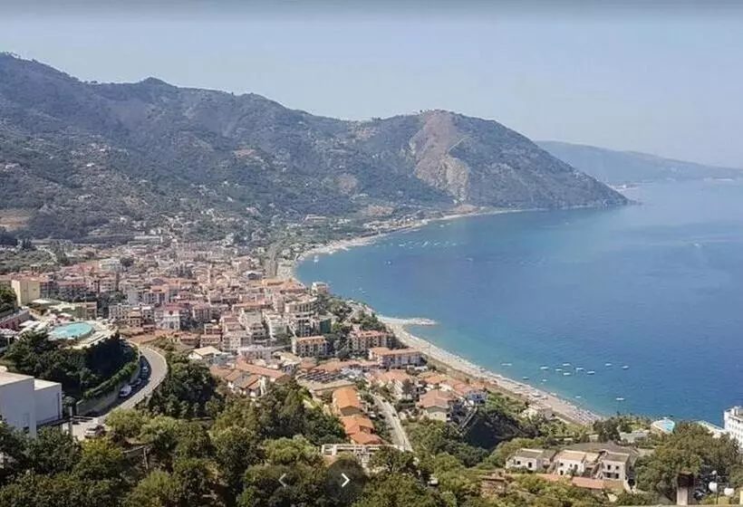 Casa Vacanza Gioiosa Sea