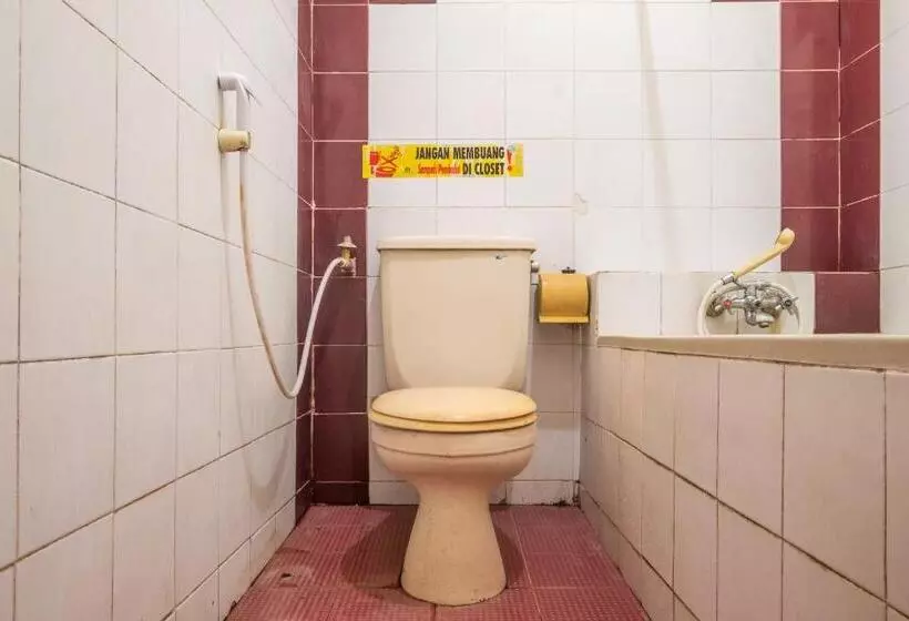 Reddoorz At Hotel Padjajaran Tasikmalaya