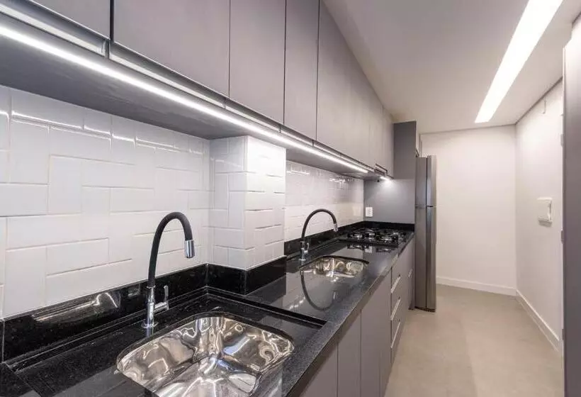 Incrivel Apartamento Com Wifi Na Praia Brava Sc