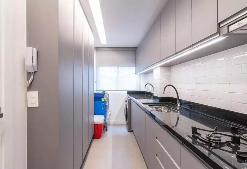 Incrivel Apartamento Com Wifi Na Praia Brava Sc