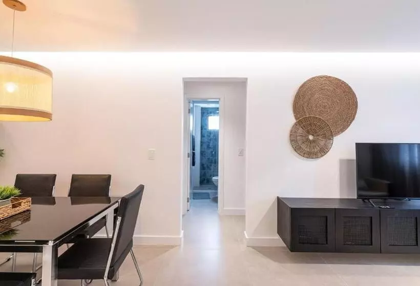 Incrivel Apartamento Com Wifi Na Praia Brava Sc