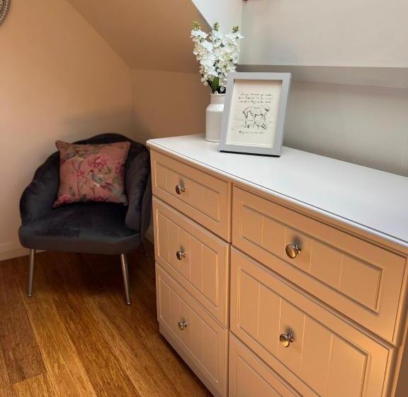 Mourne Magic House Riverside Luxury In Newcastle