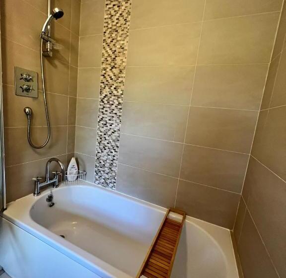 Mourne Magic House Riverside Luxury In Newcastle