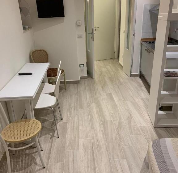 پانسیون B&b La Camelia