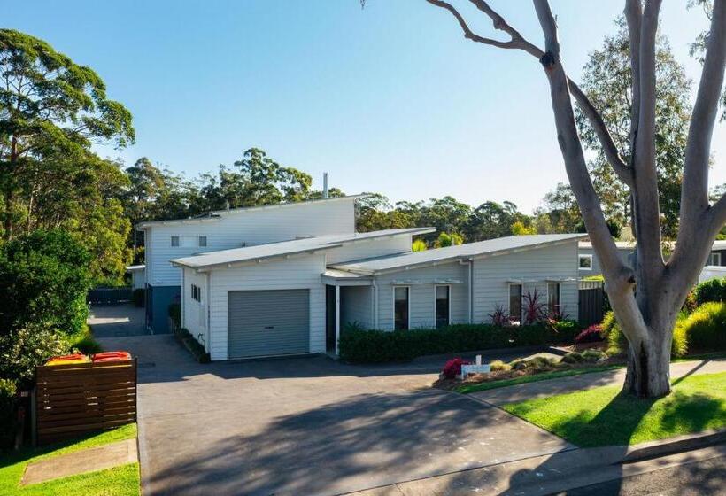 The Oasis Of Calm By Experience Jervis Bay