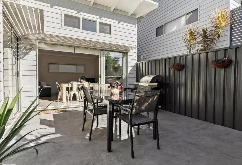 The Oasis Of Calm By Experience Jervis Bay