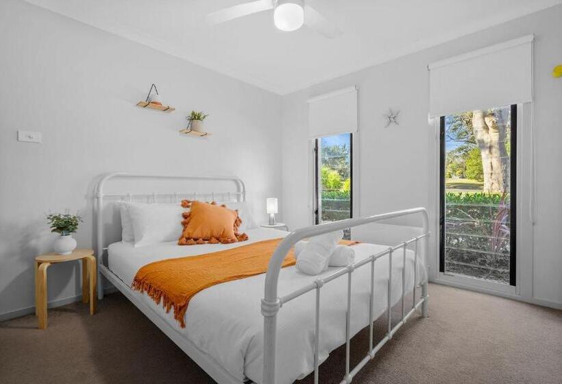 The Oasis Of Calm By Experience Jervis Bay