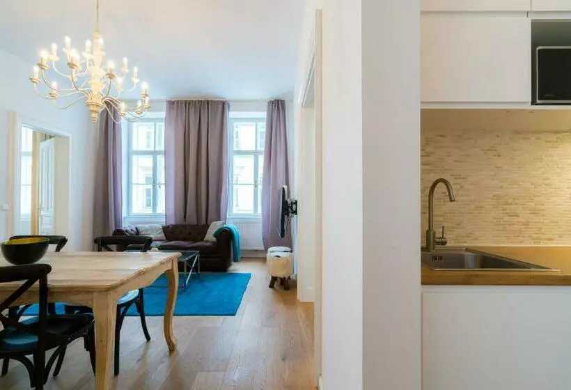 Vienna Residence, Naschmarkt   Museumsquartier