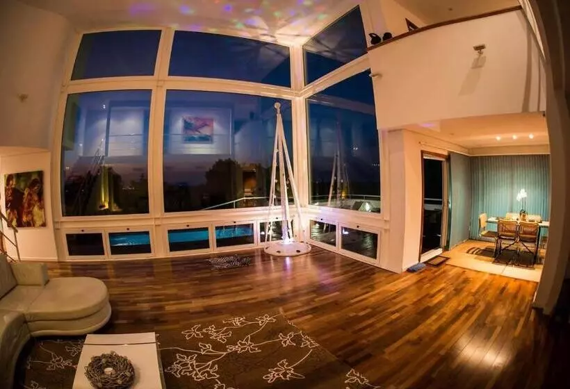 Villa Casablanca