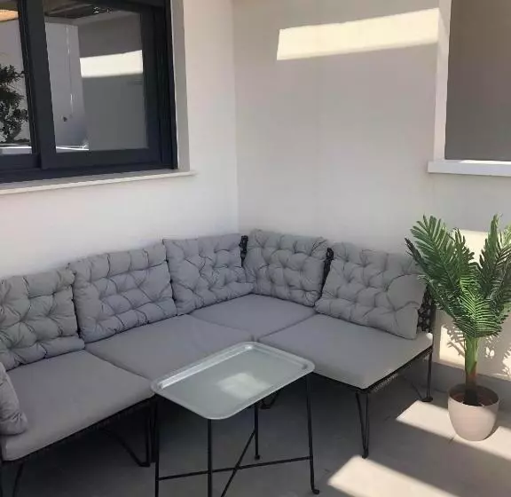 Villa Isla Plana, Right By The Sea   Grande