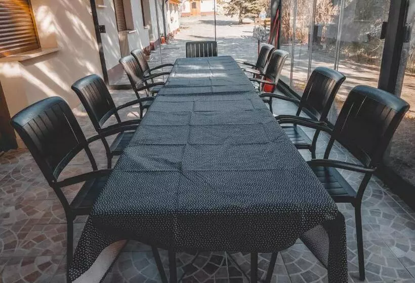 Aamiaismajoitus (B&B) Mamutfenyő Panzió