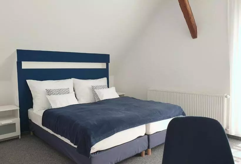 Aamiaismajoitus (B&B) Szitakötő Panzió